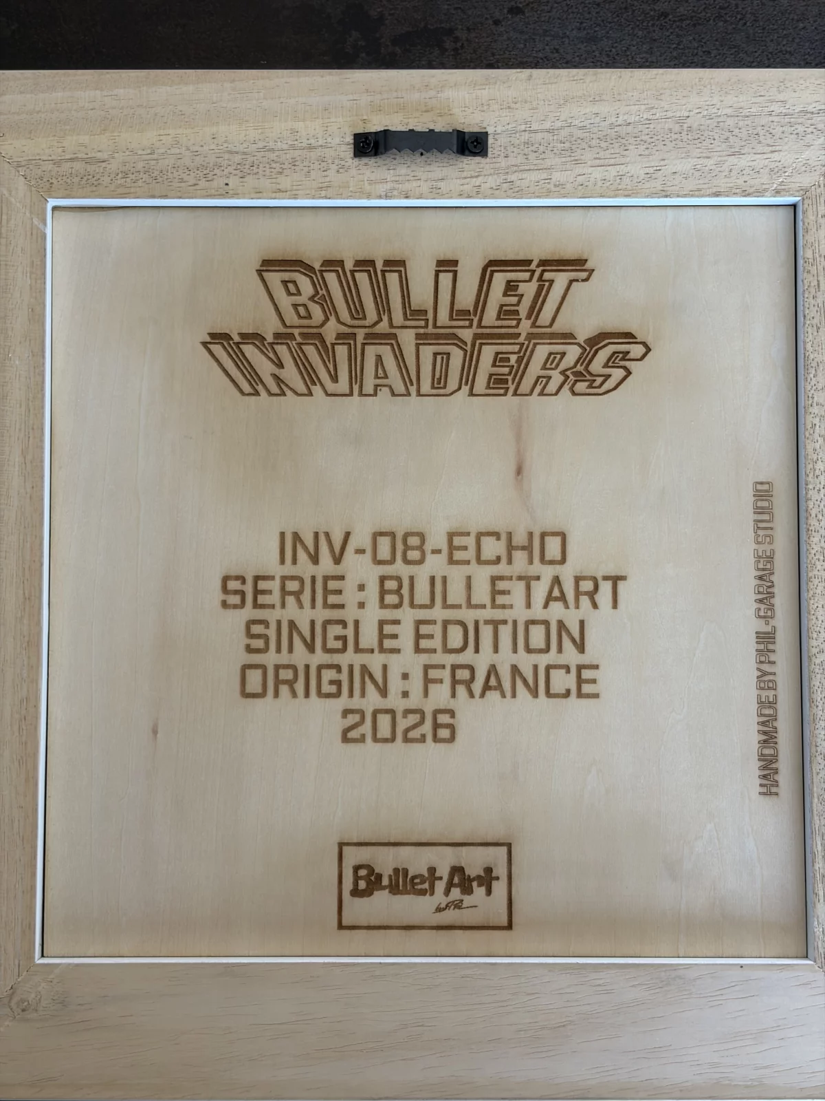 INV-08-ECHO iridiscent rouge 45 ACP